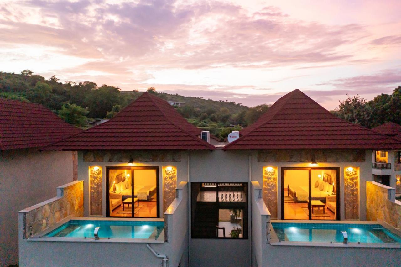 Sarasiruham Resort - Private Pool Villa In Удайпур Екстер'єр фото
